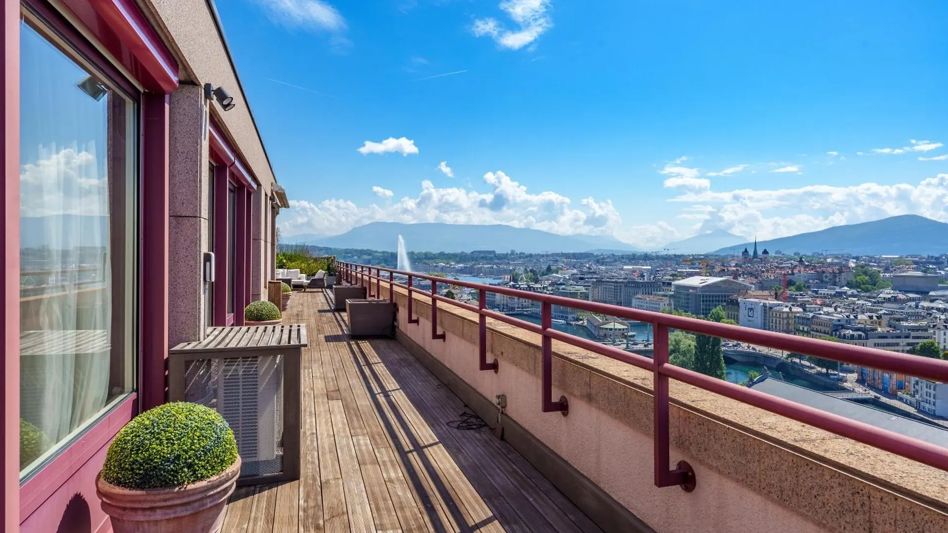 Daire Exclusive 3 Bedroom Luxury Penthouse Cenevre İsviçre