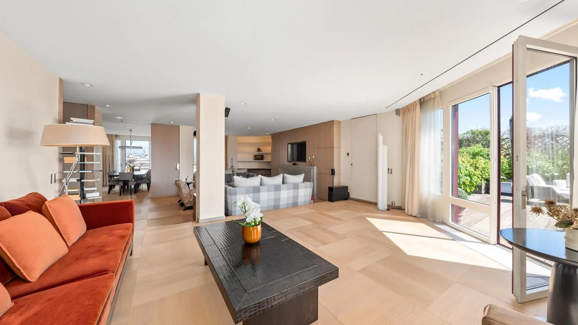 Exclusive 3 Bedroom Luxury Penthouse Cenevre 0*,
