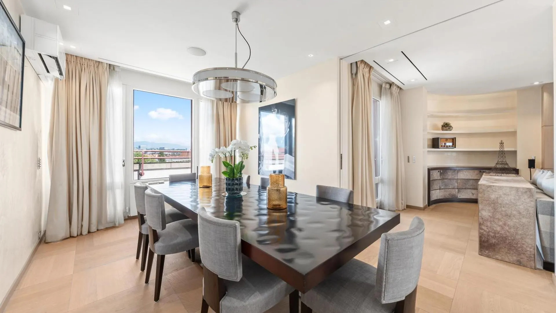 Exclusive 3 Bedroom Luxury Penthouse Cenevre 0*,  İsviçre